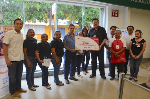 Entrega Donativo Fundación Soriana Cozumel